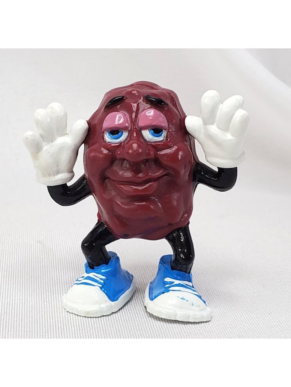 VTG 1987 California Raisins Hands Up Figurine Hand-Painted PVC  Character
